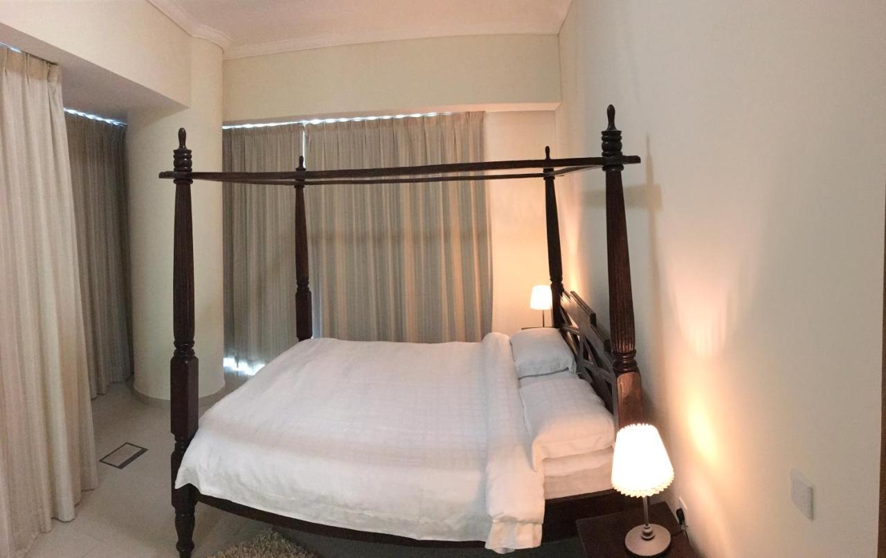 Espace Holiday Homes - Ocean Heights 14 迪拜 外观 照片